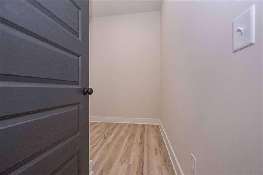 Spacious, unfurnished interior of a new home in , Buchanan (Image 19).