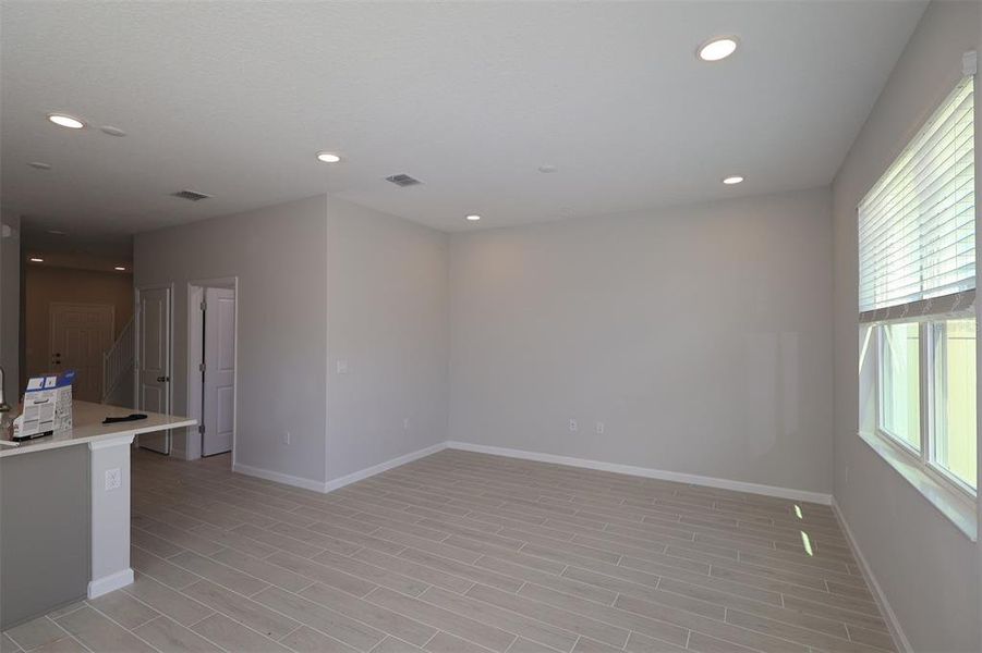 Spacious, unfurnished interior of a new home in Emerson Pointe, Apopka (Image 13). Spacious, unfurnished interior of a new home in Emerson Pointe, Apopka (Image 13).