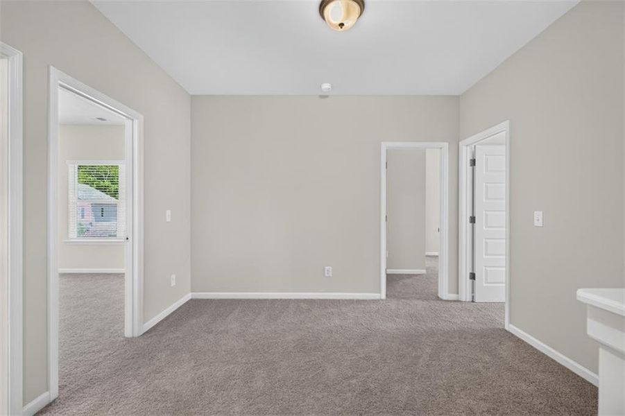 Spacious, unfurnished interior of a new home in Jones Ridge, Dallas (Image 62). Spacious, unfurnished interior of a new home in Jones Ridge, Dallas (Image 62).