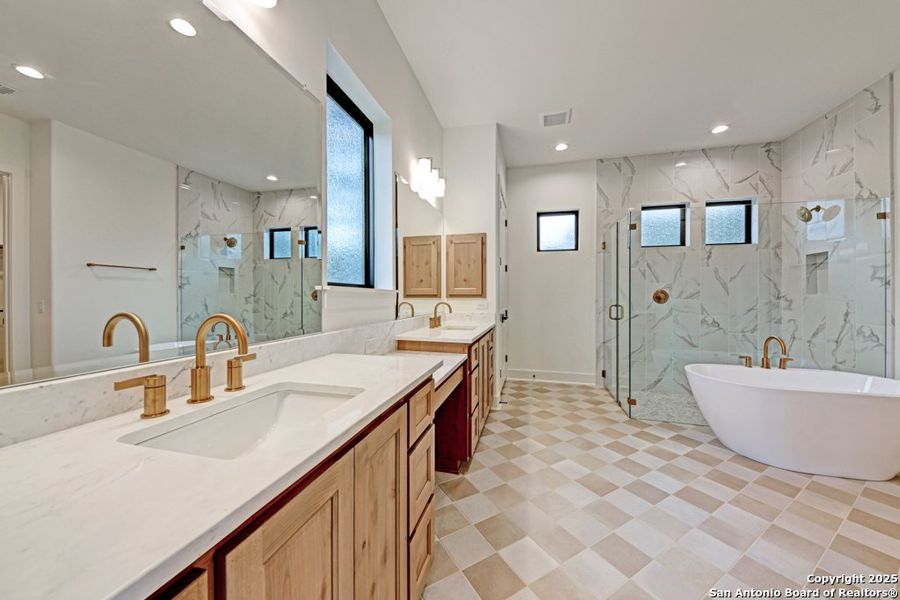 Furnished interior view inside a new home in , Boerne (Image 11).