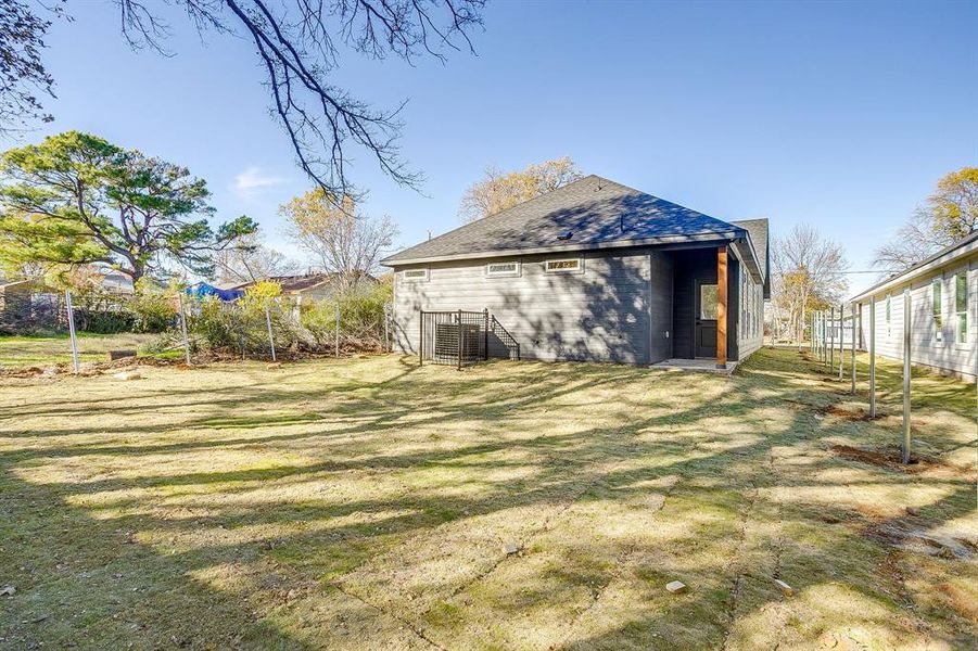 Exterior details and patio area of a home in , Fort Worth (Image 3).