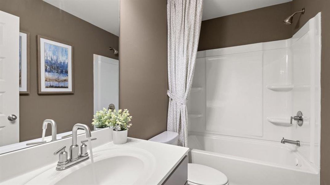 Furnished interior view inside a new home in Heritage Pointe, Senoia (Image 9).