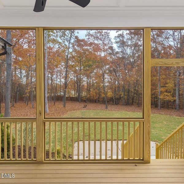 screened porch lt 3 11-25