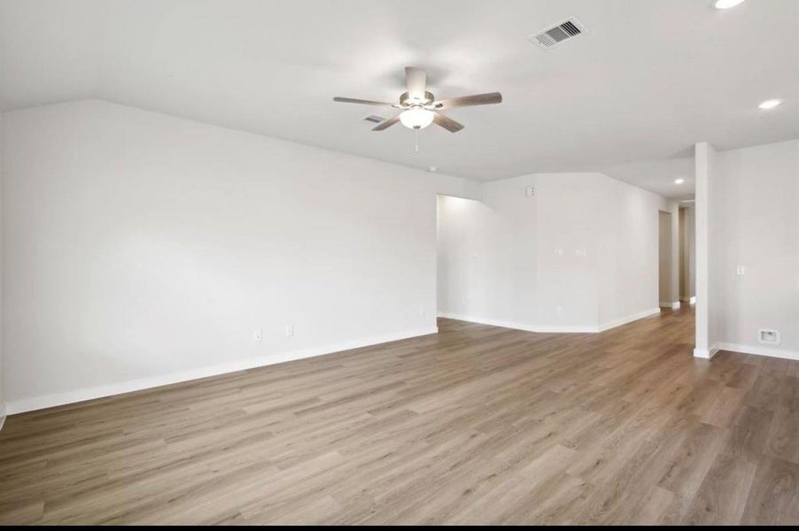 Spacious, unfurnished interior of a new home in Wall Street Village, Richmond (Image 22).