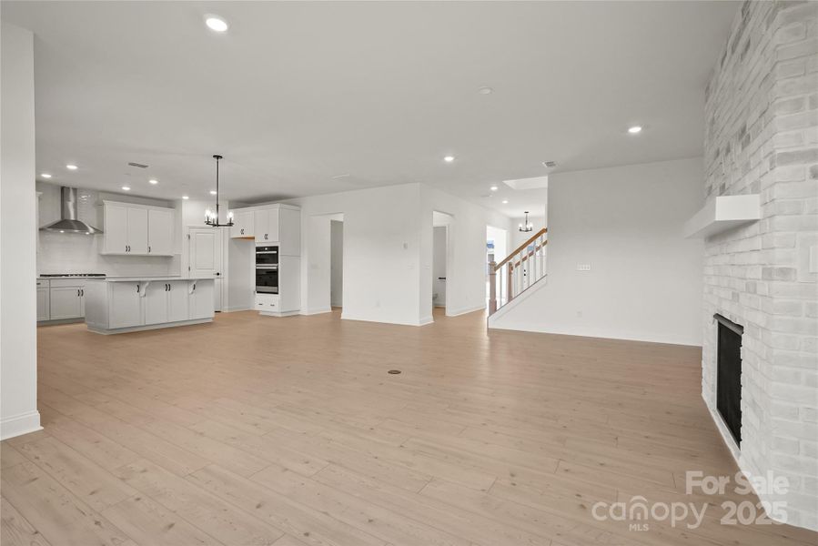 Spacious, unfurnished interior of a new home in Forest Creek, Waxhaw (Image 10). Spacious, unfurnished interior of a new home in Forest Creek, Waxhaw (Image 10).