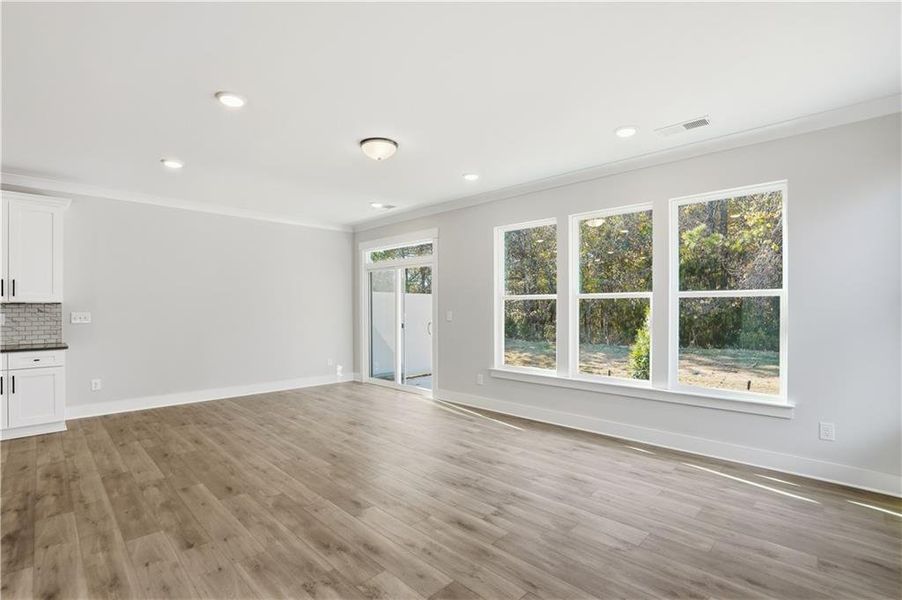Spacious, unfurnished interior of a new home in , Dawsonville (Image 15).