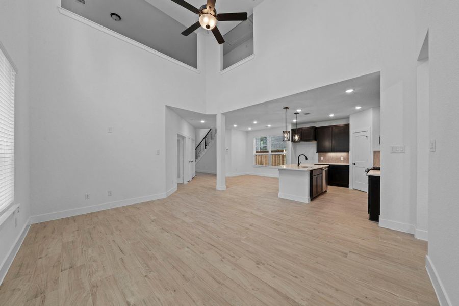 Spacious, unfurnished interior of a new home in The Woodlands Hills, Willis (Image 16).
