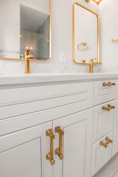 Close-up of interior finishes inside a home in , Galveston (Image 24).