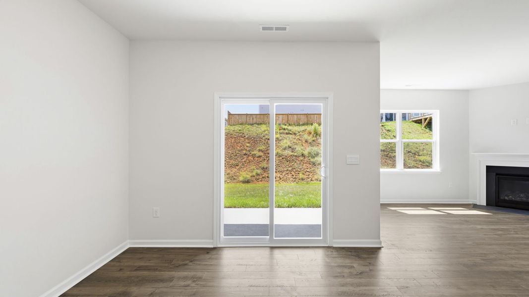 Spacious, unfurnished interior of a new home in Valleywood Farms, Waynesville (Image 22).