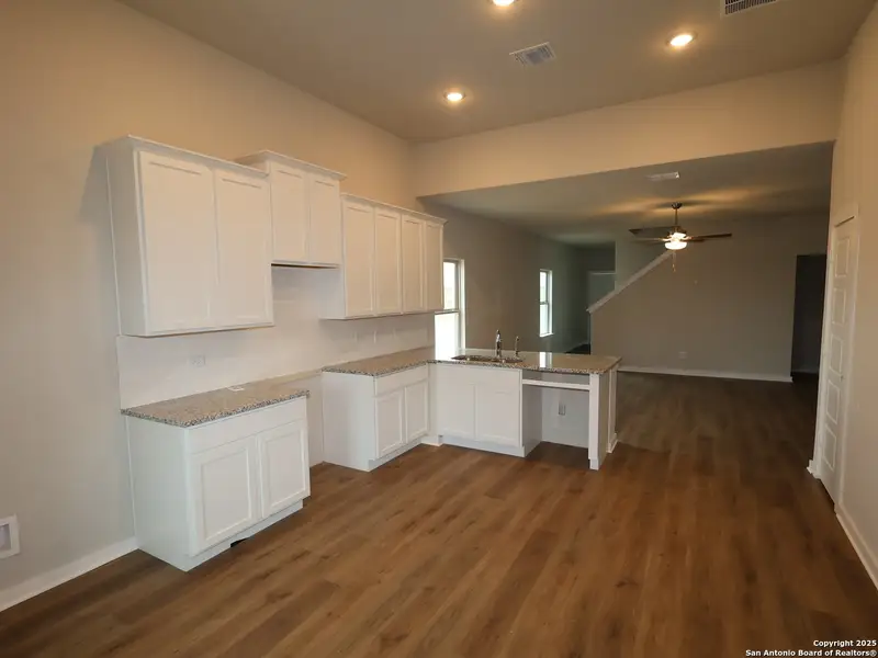 Furnished interior view inside a new home in Winding Brook, San Antonio (Image 8). Furnished interior view inside a new home in Winding Brook, San Antonio (Image 8).