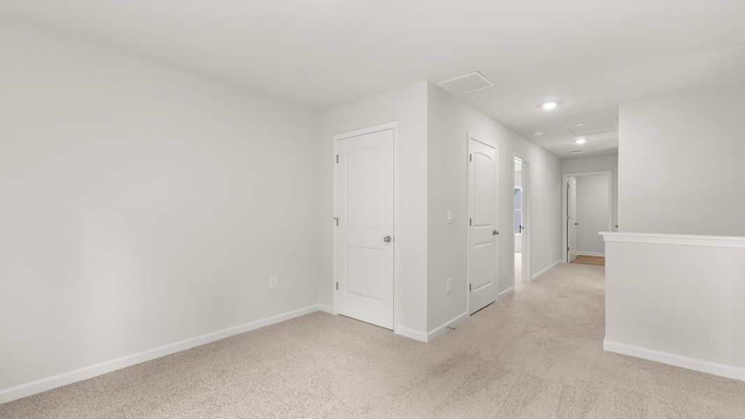 Representative unfurnished interior of a home built from the Penwell by D.R. Horton in Oakleigh Glen, Dallas (Image 21). Representative unfurnished interior of a home built from the Penwell by D.R. Horton in Oakleigh Glen, Dallas (Image 21).