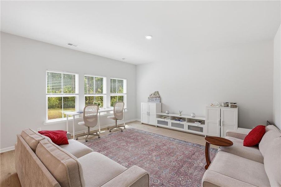 Furnished interior view inside a new home in , Bloomingdale (Image 9).