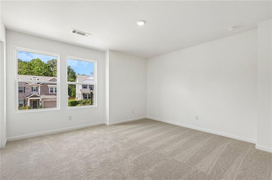 Spacious, unfurnished interior of a new home in Falls Creek, Flowery Branch (Image 31). Spacious, unfurnished interior of a new home in Falls Creek, Flowery Branch (Image 31).