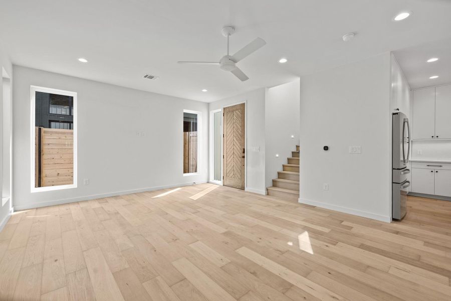 Spacious, unfurnished interior of a new home in , Austin (Image 29).