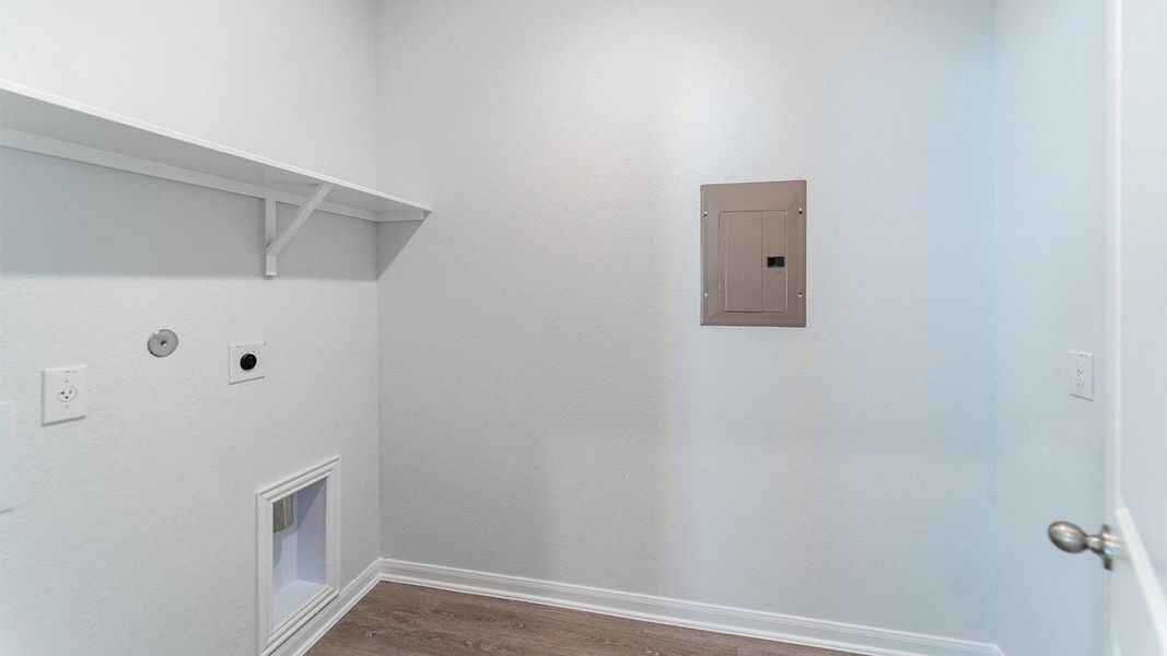 Spacious, unfurnished interior of a new home in Garden Grove, San Antonio (Image 35).