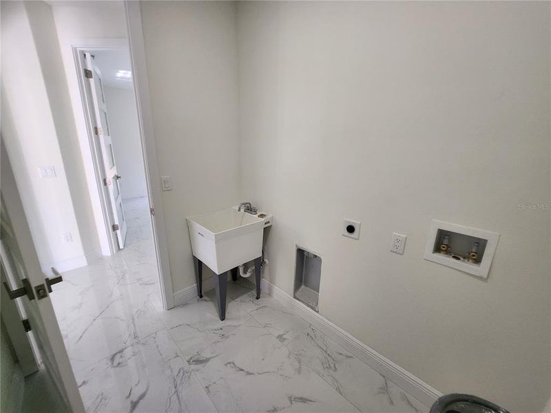 Spacious, unfurnished interior of a new home in , Ocala (Image 31). Spacious, unfurnished interior of a new home in , Ocala (Image 31).