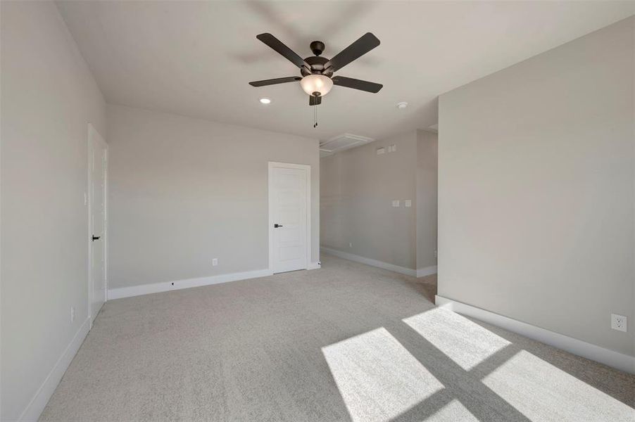 Spacious, unfurnished interior of a new home in Northshore at Lakewood Village - Classic Series, Lakewood Village (Image 36). Spacious, unfurnished interior of a new home in Northshore at Lakewood Village - Classic Series, Lakewood Village (Image 36).