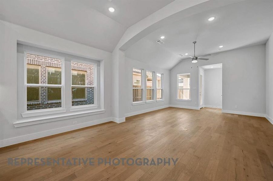 Spacious, unfurnished interior of a new home in The Parks at Wilson Creek, Celina (Image 19).