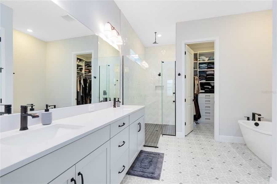 Furnished interior view inside a new home in Laureate Park, Orlando (Image 31).