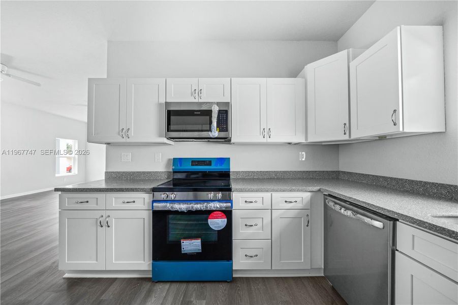 Furnished interior view inside a new home in , Sebring (Image 6).