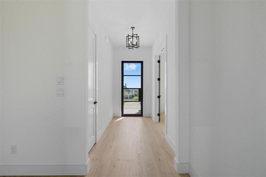 Spacious, unfurnished interior of a new home in Eagles Bluff, Willow Park (Image 30).