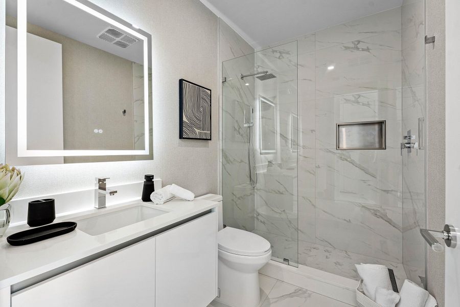 021-220LakeShoreDrive-2123-LakePark-FL-3