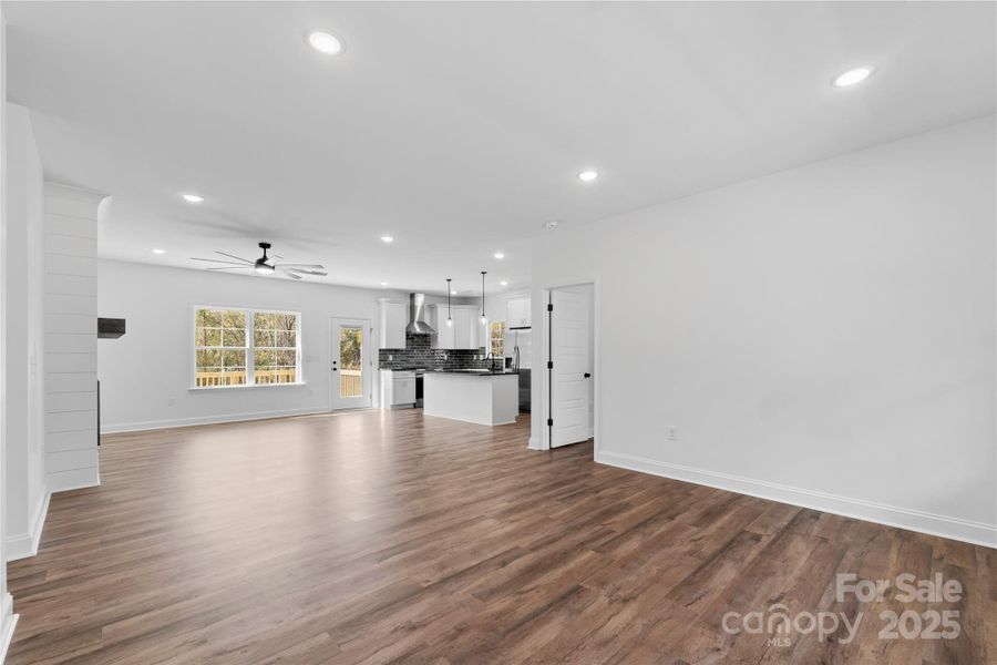 dining room area dining room area