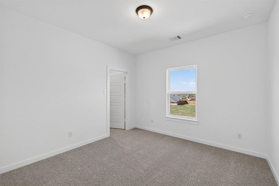 Spacious, unfurnished interior of a new home in Solterra, Mesquite (Image 21). Spacious, unfurnished interior of a new home in Solterra, Mesquite (Image 21).