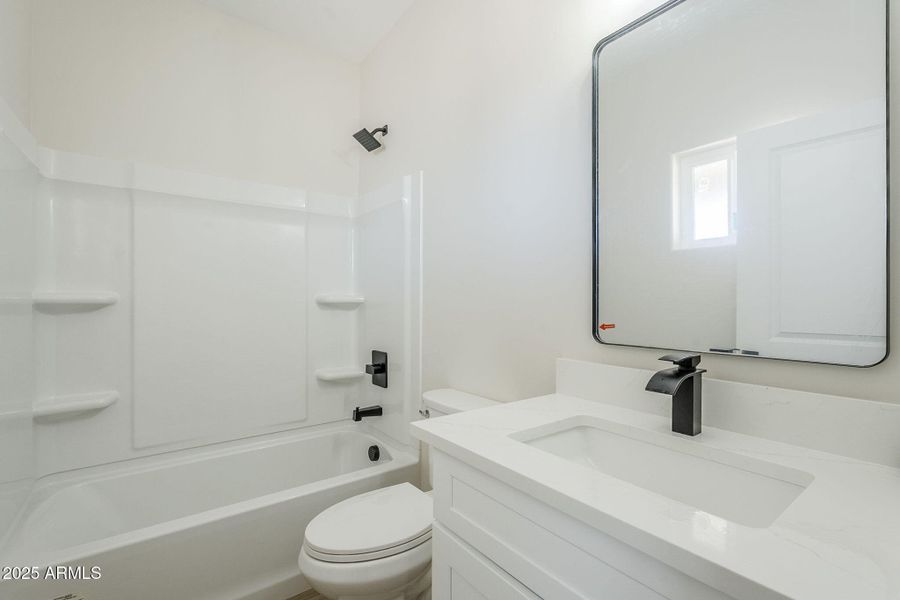 31-web-or-mls-Trona-31 31-web-or-mls-Trona-31