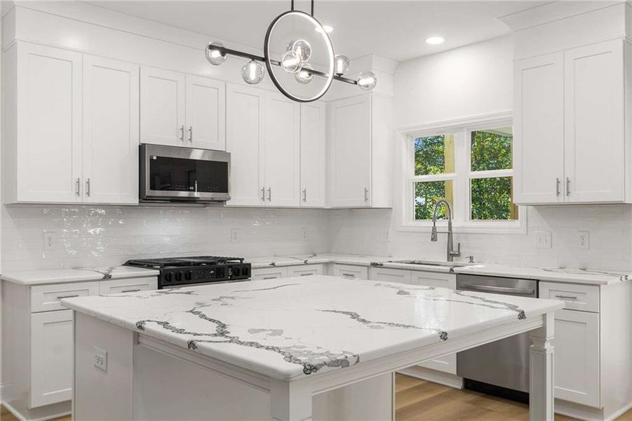 Furnished interior view inside a new home in , Gainesville (Image 5).