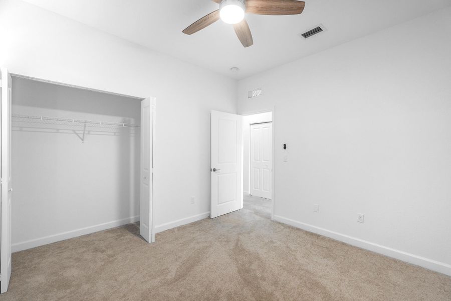 Spacious, unfurnished interior of a new home in , Port St. Lucie (Image 19).