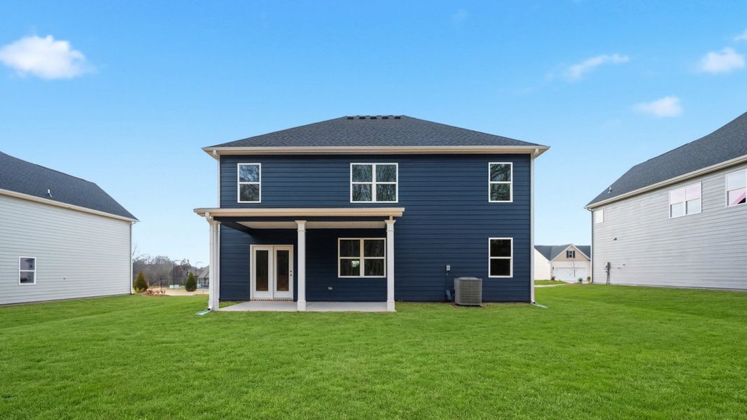 Representative exterior details of a home built from the Hayden by D.R. Horton in Jackson Landing, Jefferson (Image 4).
