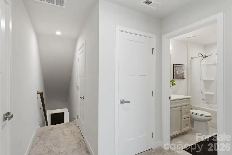 Image 39 of a home in .