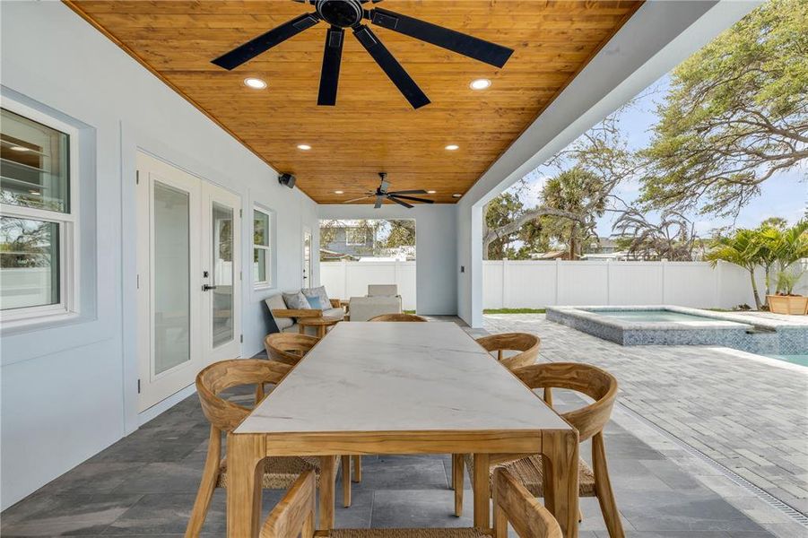 Exterior details and patio area of a home in , New Smyrna Beach (Image 39).