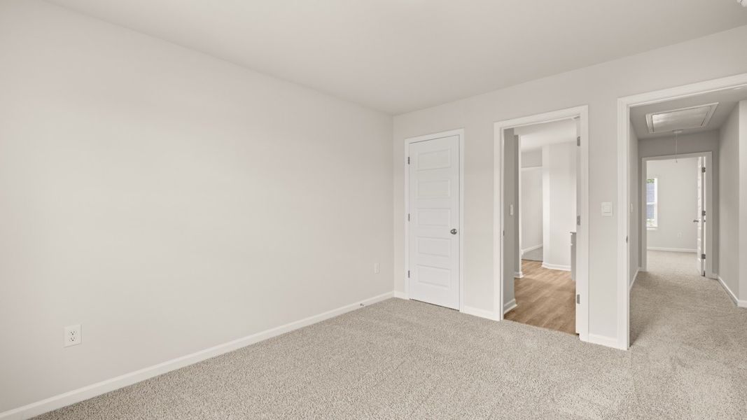 Spacious, unfurnished interior of a new home in Preserve at Dove Creek, Statham (Image 33).