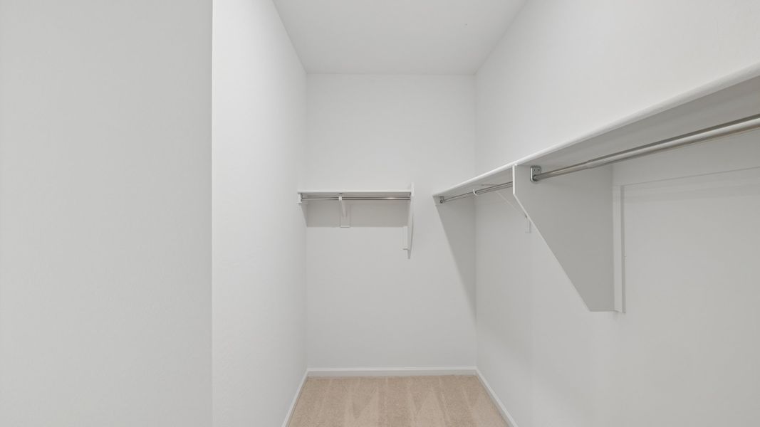 Spacious, unfurnished interior of a new home in Copper Falls, Buckeye (Image 26).