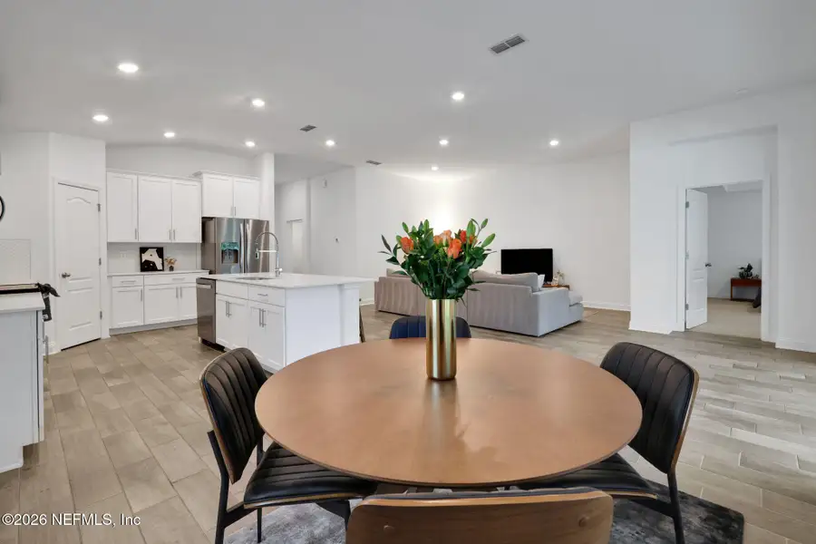 Furnished interior view inside a new home in Cross Creek, Green Cove Springs (Image 11).