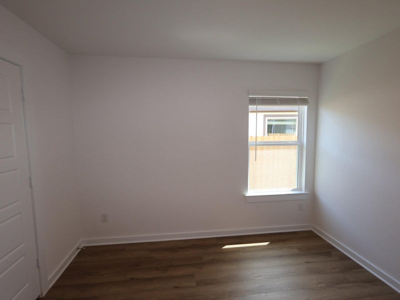 Spacious, unfurnished interior of a new home in Summerview, Fulshear (Image 22). Spacious, unfurnished interior of a new home in Summerview, Fulshear (Image 22).