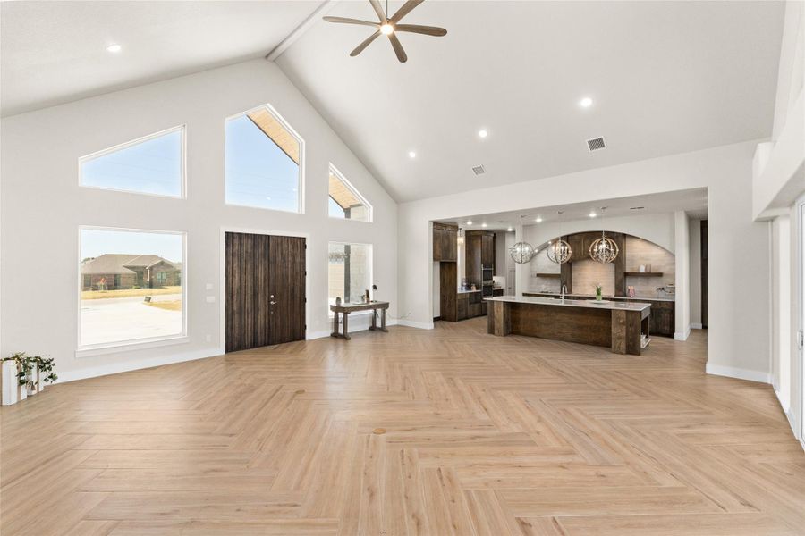 Image 33 of a home in .