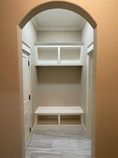 Spacious, unfurnished interior of a new home in , Beaumont (Image 21).