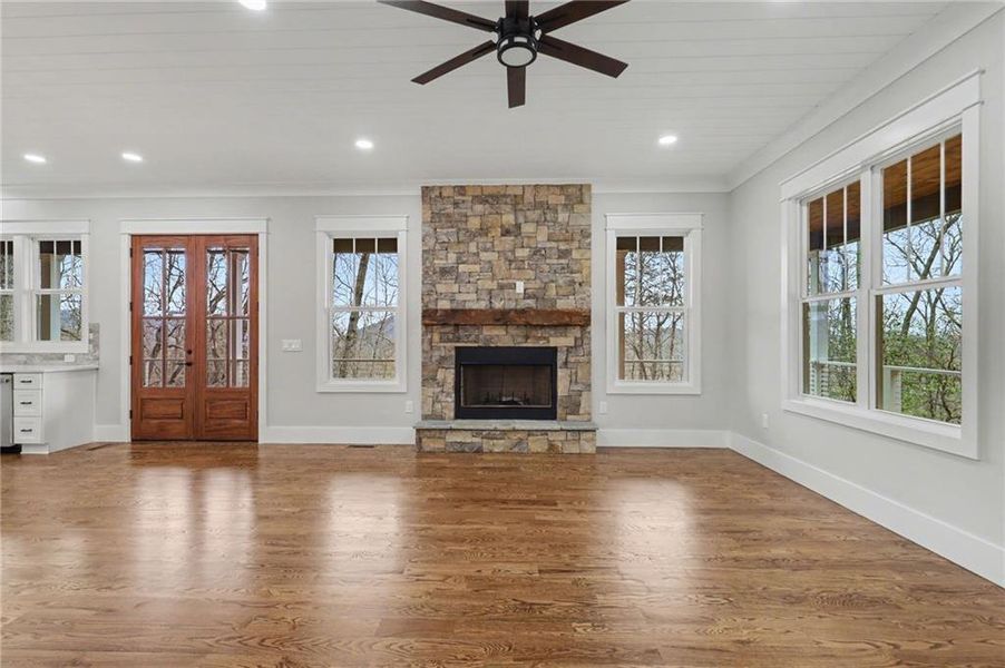 Spacious, unfurnished interior of a new home in , Clayton (Image 42).