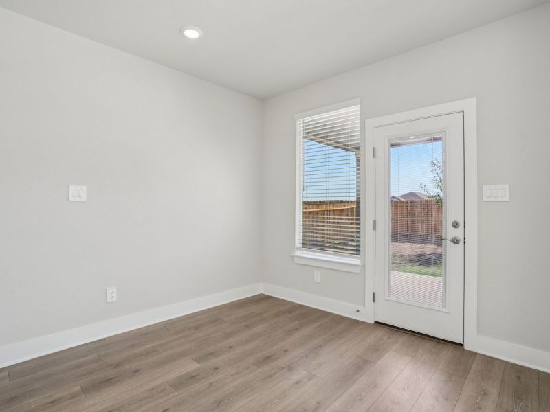 Spacious, unfurnished interior of a new home in Fox Falls, Boerne (Image 25). Spacious, unfurnished interior of a new home in Fox Falls, Boerne (Image 25).