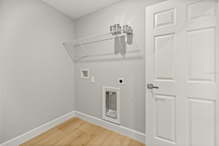 Spacious, unfurnished interior of a new home in , Summerfield (Image 11).