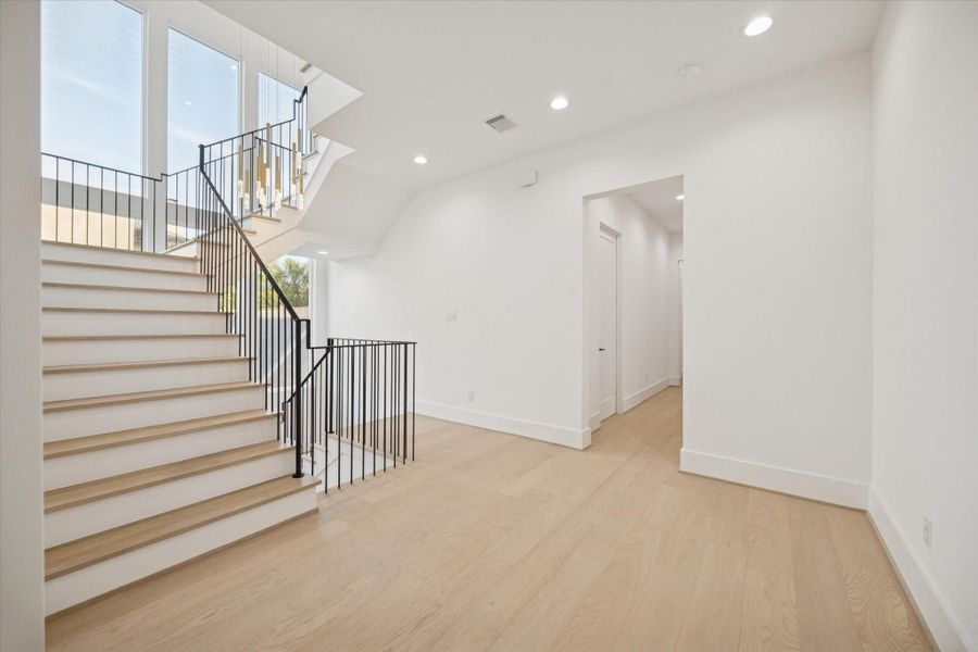 2nd Floor Loft Space