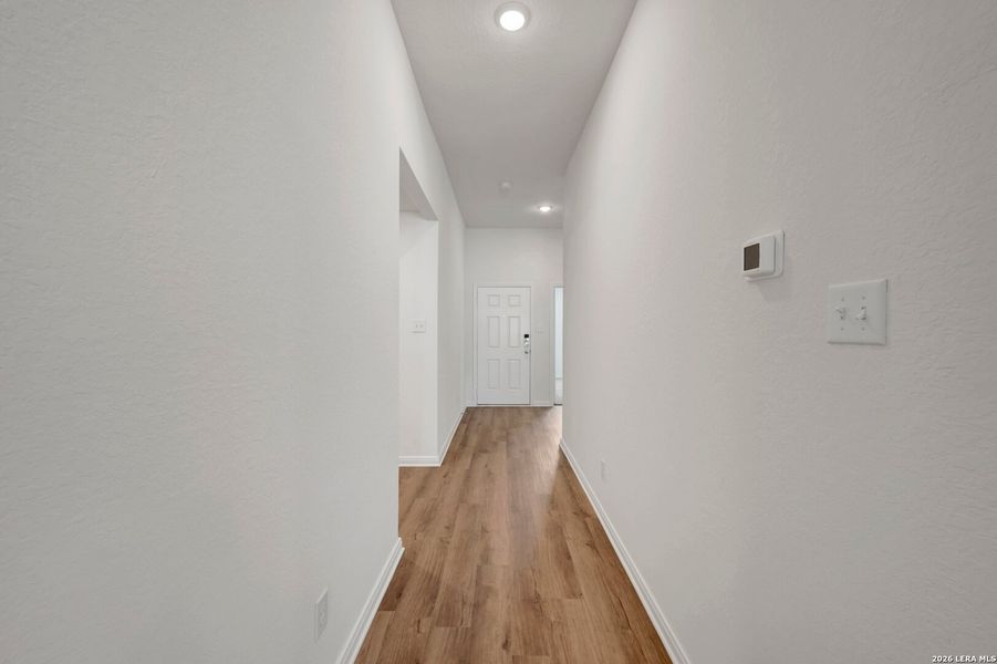 Spacious, unfurnished interior of a new home in Greenspoint Heights, Seguin (Image 43).