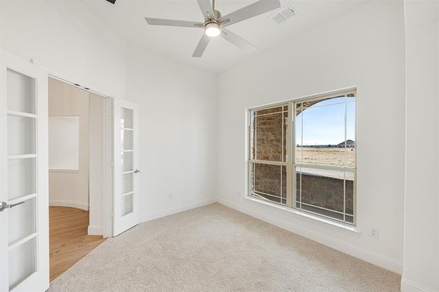 Spacious, unfurnished interior of a new home in Hunters Ridge, Crowley (Image 27). Spacious, unfurnished interior of a new home in Hunters Ridge, Crowley (Image 27).