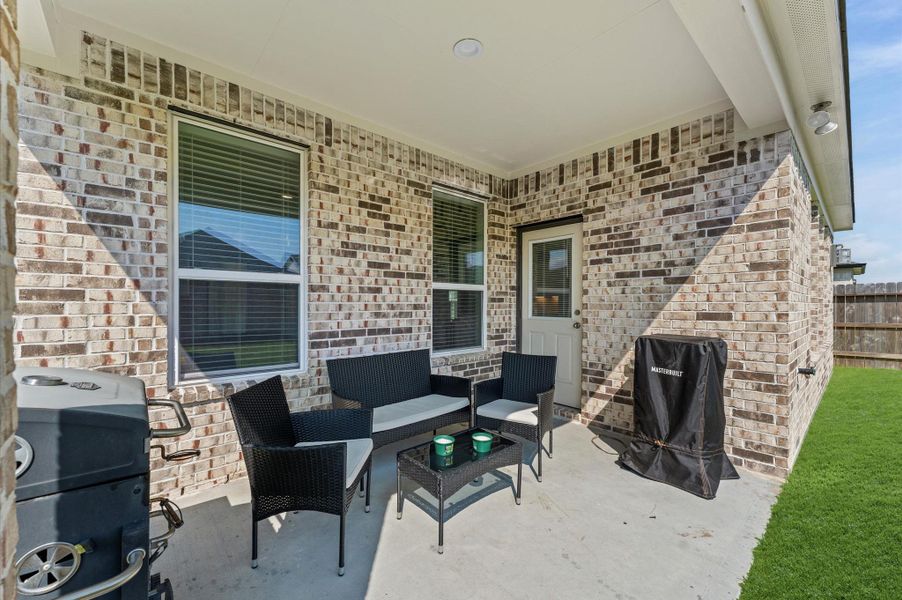 Furnished interior view inside a new home in Sunterra, Katy (Image 8). Furnished interior view inside a new home in Sunterra, Katy (Image 8).