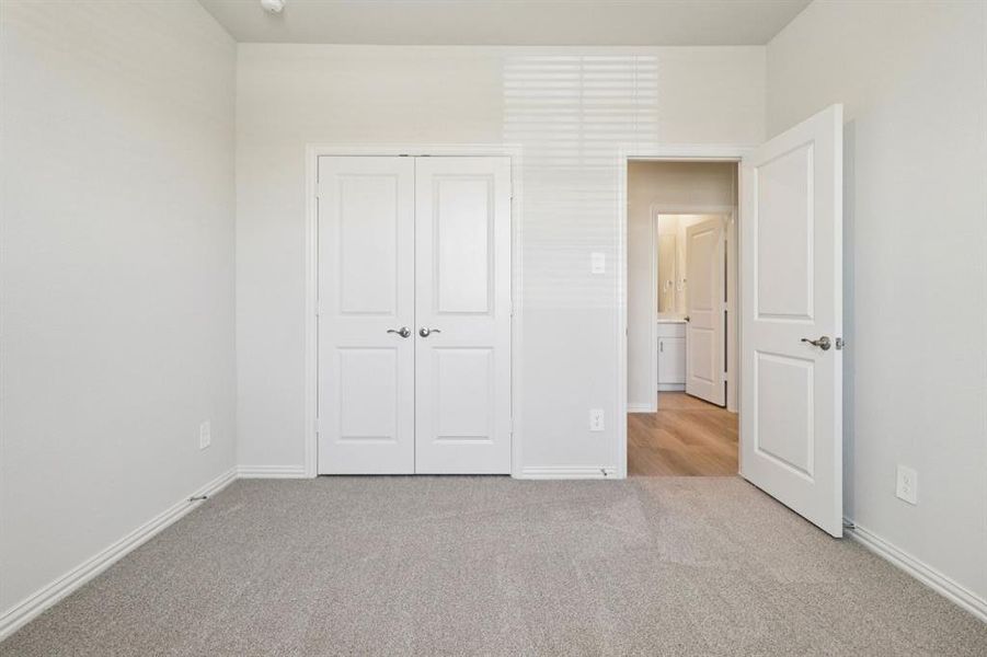 Spacious, unfurnished interior of a new home in Lakehaven - Premier Series, Farmersville (Image 32).