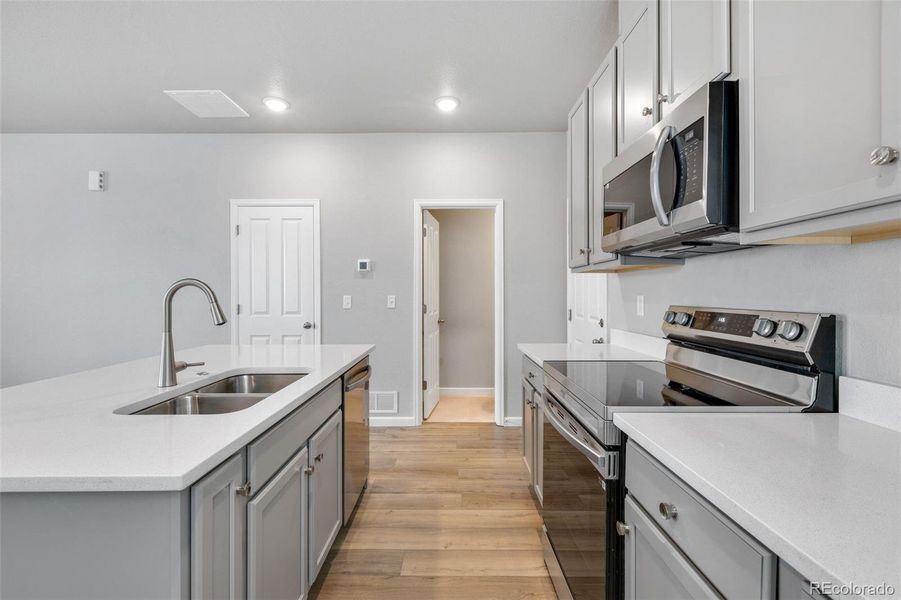 Furnished interior view inside a new home in Spring Valley, Longmont (Image 8).
