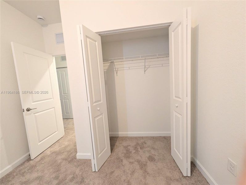 Spacious, unfurnished interior of a new home in , Florida City (Image 23).